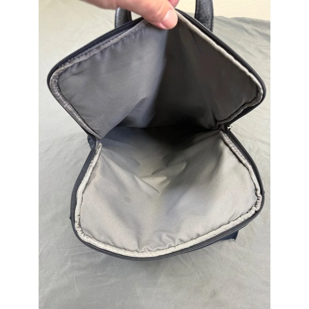Tumi Voyageur Navy Blue Nylon Backpack Silver Hardware Travel Laptop Bag 16x12x5